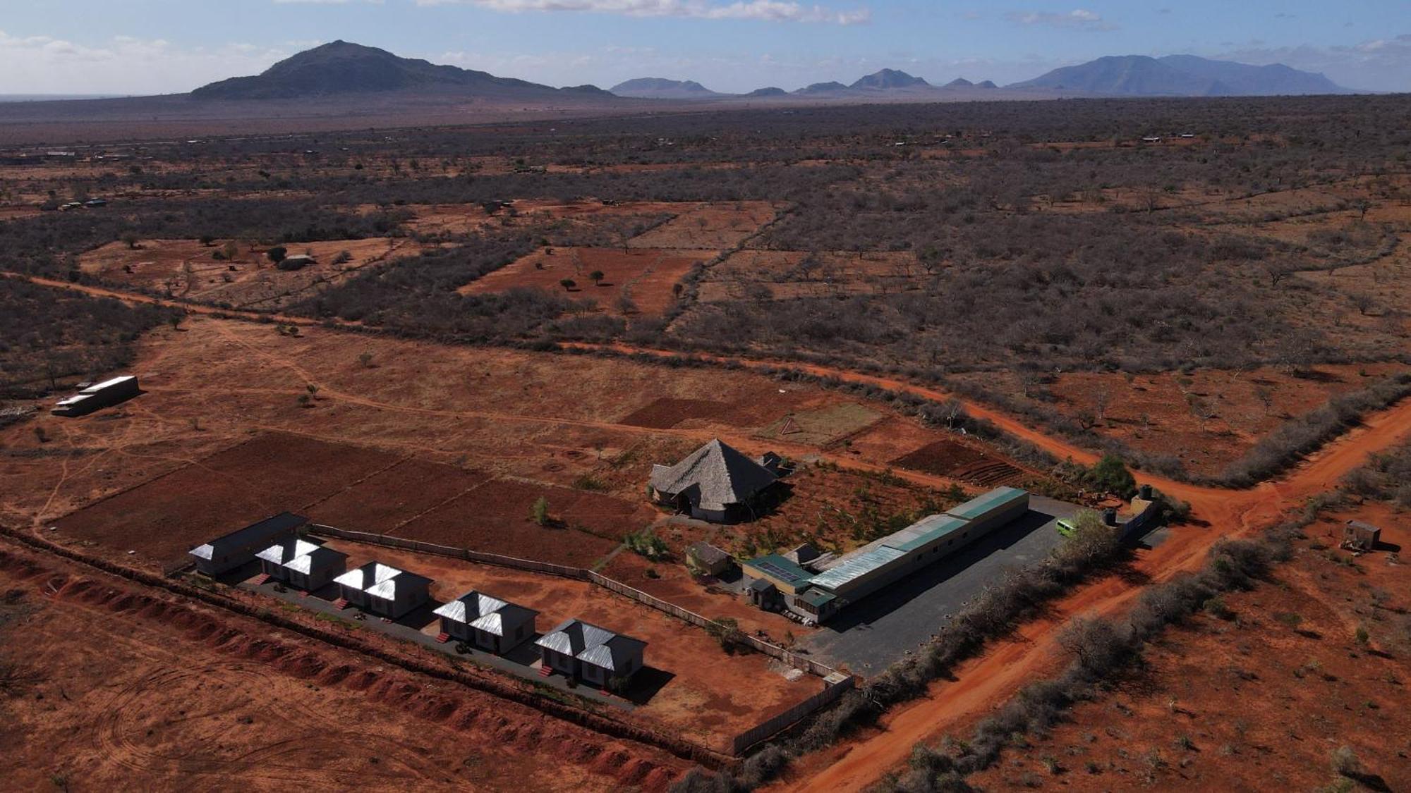 Tausa Tsavo Eco Lodge Voi Exterior foto